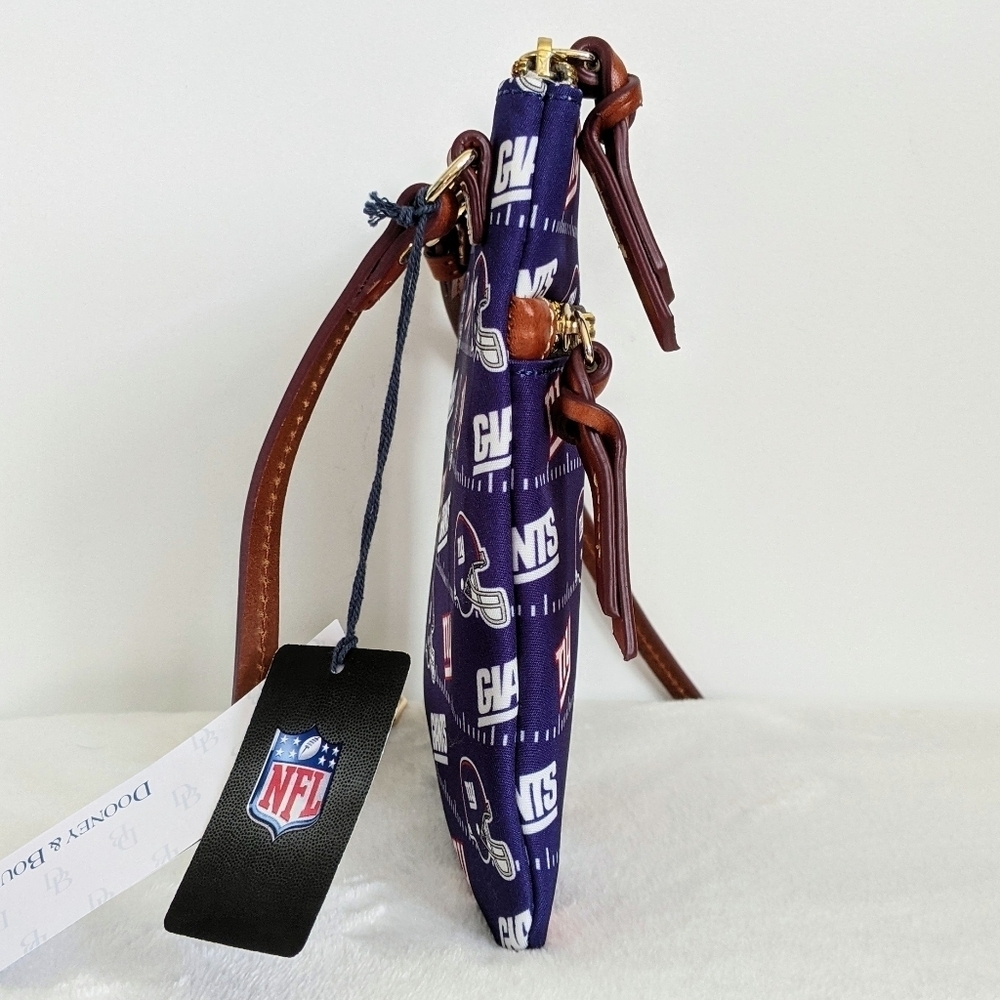 Dooney & Bourke NY Giants Licensed NFL Nylon Double Zip Crossbody Blue Red NWT - Picture 5 of 16